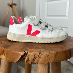 Veja Recife V-Lock Sneakers Women’s size 7